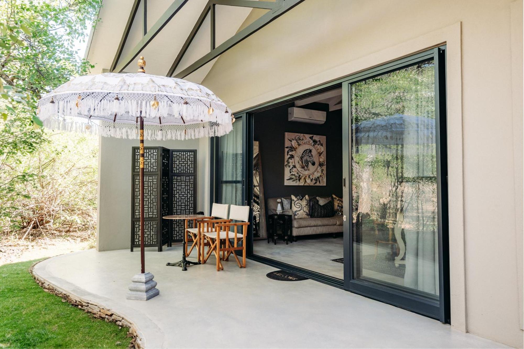 Safari Moon Luxury Bush Lodge 侯斯普瑞特 外观 照片