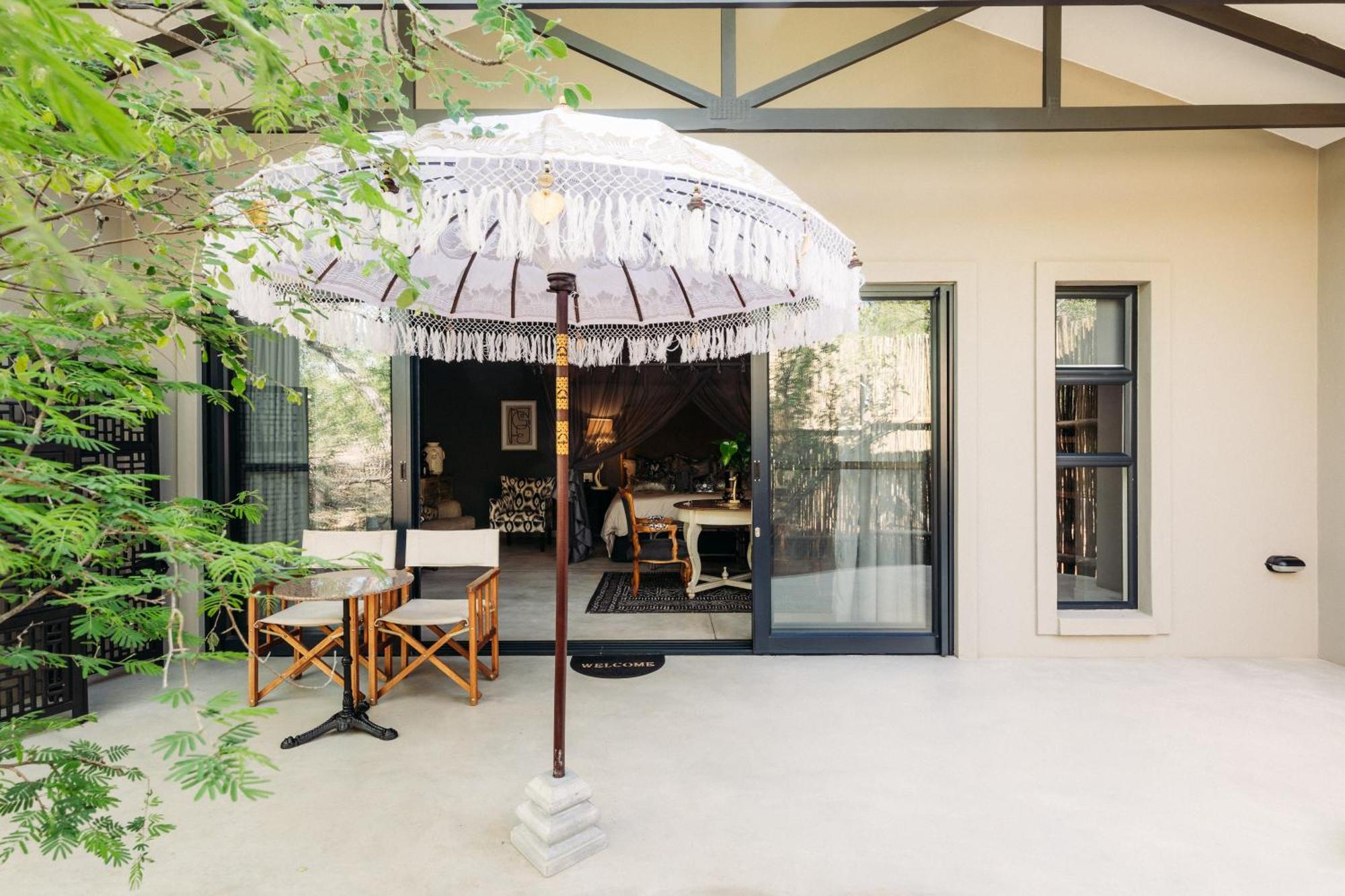 Safari Moon Luxury Bush Lodge 侯斯普瑞特 外观 照片
